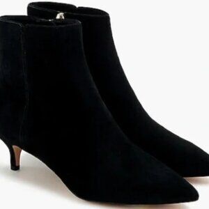 NWT Fiona kitten heel ankle boots in suede